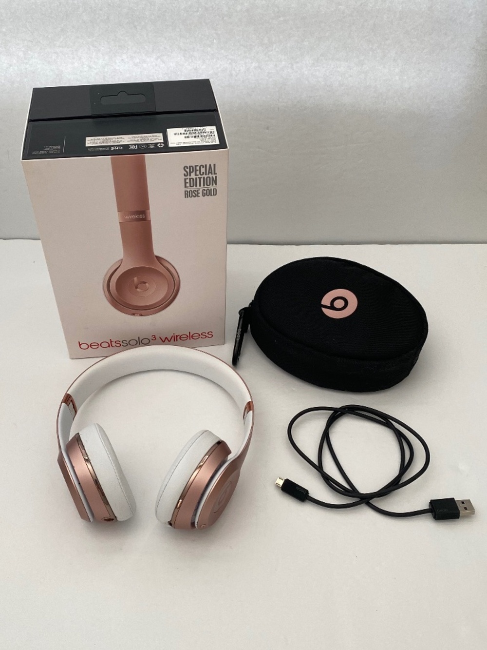 Beats by Dr. Dre Solo3 SPECAIL EDITION Rose Gold